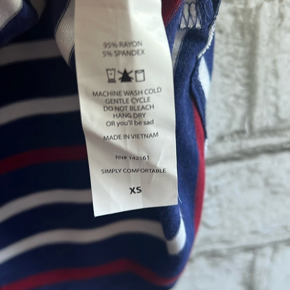 NWT Patriotic Striped LuLaRoe Randy Baseball Tee Size XS Stretchy Lightweight - Picture 4 of 7